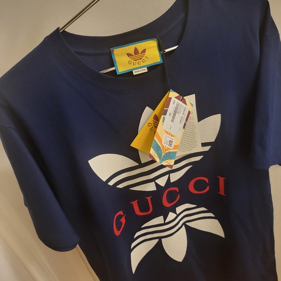 Authentic Gucci x Addidas Cotton Tshirt - Picture 2 of 13